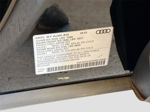 Used 2024 Audi Q8 e-tron Prestige w/ Prestige Package AWD/4WD image 33