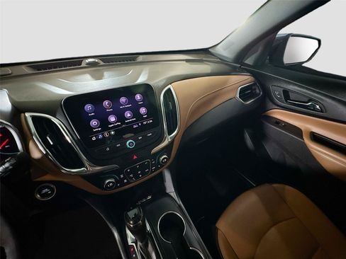 Used 2020 Chevrolet Equinox Premier FWD image 8