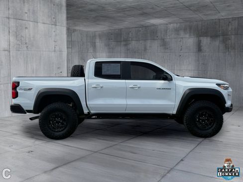 Used 2024 Chevrolet Colorado ZR2 w/ ZR2 Bison Edition AWD/4WD image 8