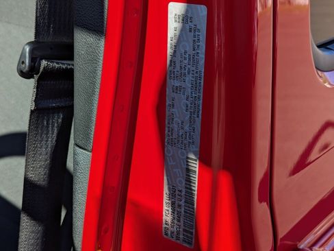 Used 2022 Jeep Gladiator Willys image 42