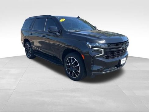 Used 2023 Chevrolet Tahoe RST w/ Luxury Package AWD/4WD image 3