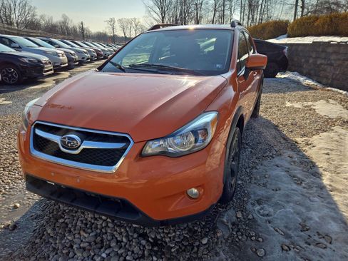 Used 2014 Subaru Crosstrek 2.0i Premium w/ Moonroof Package image 8