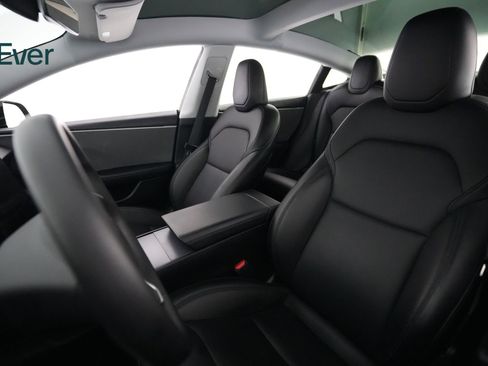 Used 2024 Tesla Model 3 Standard Range RWD image 4