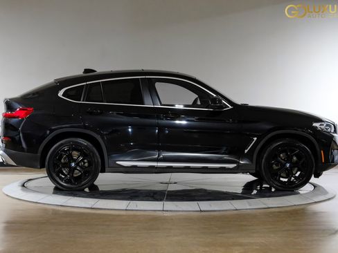 Used 2024 BMW X4 xDrive30i w/ Parking Assistance Package image 8