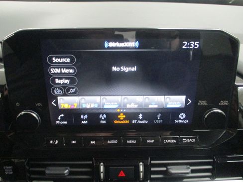 New 2025 Nissan Pathfinder SL image 23