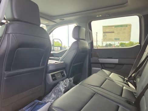New 2026 Ford F350 Lariat w/ Black Appearance Package AWD/4WD image 34