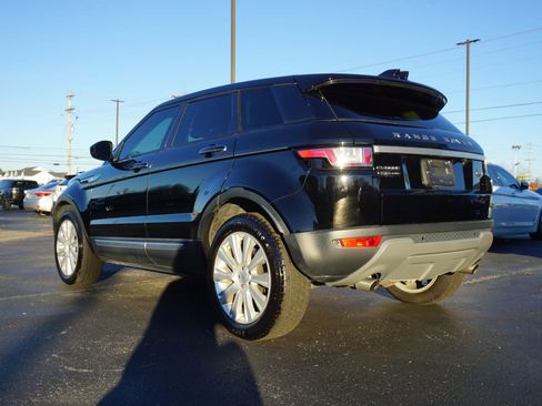 Used 2018 Land Rover Range Rover Evoque HSE AWD/4WD image 7