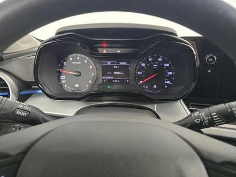 Certified 2025 Chevrolet Trax LS w/ LS Convenience Package image 8