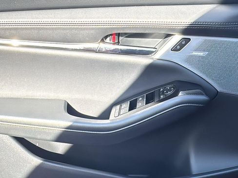 New 2026 MAZDA MAZDA3 2.5 Turbo Sedan w/Premium Plus image 8