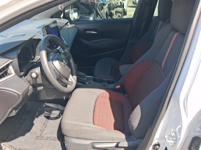 Used 2026 Toyota Corolla SE FWD image 12
