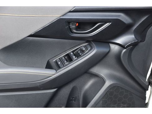 Certified 2025 Subaru Crosstrek 2.5i Sport w/ Crosstrek Mirror Package image 23