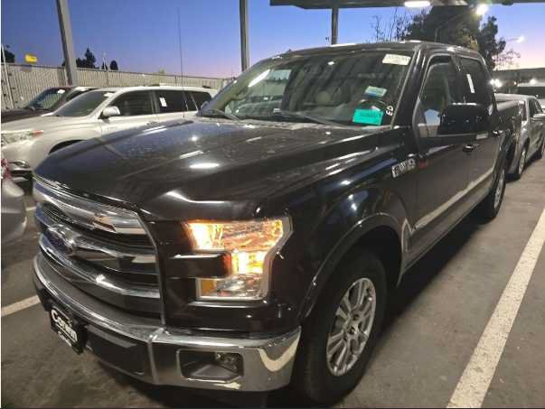 Used 2017 Ford F150 Lariat RWD image 1