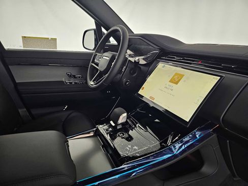 New 2026 Land Rover Range Rover Sport Dynamic SE image 11