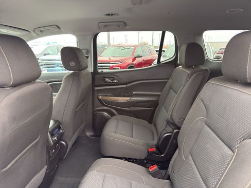 Used 2023 GMC Acadia SLE w/ Driver Convenience Package image 33