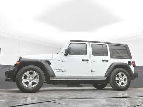 Used 2019 Jeep Wrangler Unlimited Sport S AWD/4WD image 43