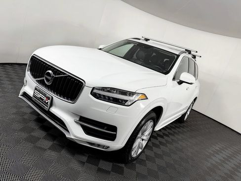 Used 2018 Volvo XC90 T6 Momentum w/ Momentum Plus Package AWD/4WD image 22