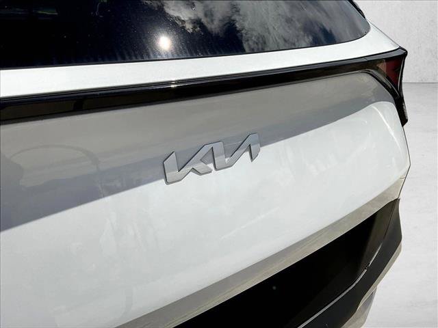 Used 2024 Kia Sportage EX FWD image 29