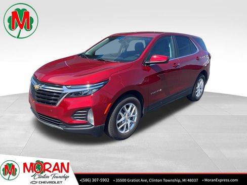 Used 2024 Chevrolet Equinox LT FWD image 1