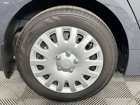 Used 2023 Toyota Corolla SE FWD image 32
