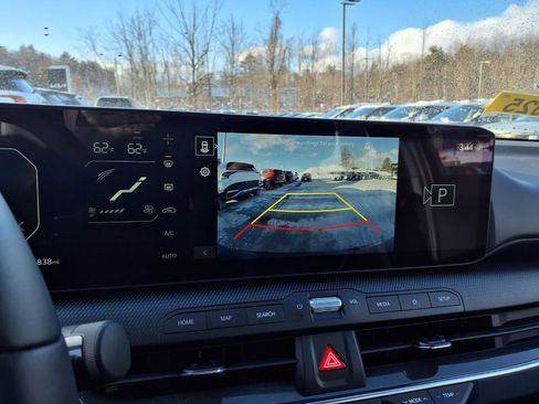 Used 2025 Kia K4 GT-Line w/ GT-Line Premium Package image 10