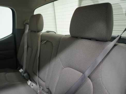 Used 2007 Nissan Frontier LE RWD image 12