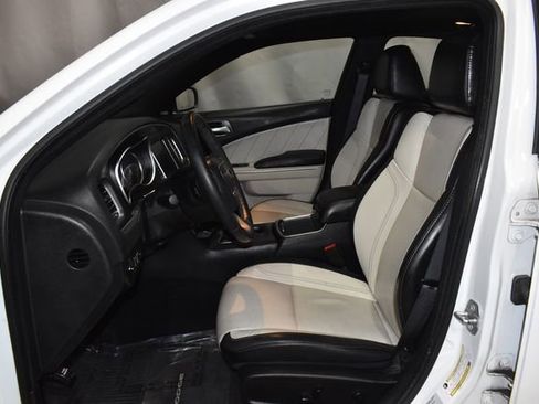 Certified 2016 Dodge Charger SXT w/ AWD Plus Group image 12