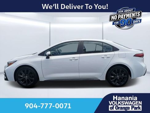 Used 2024 Toyota Corolla XSE FWD image 6