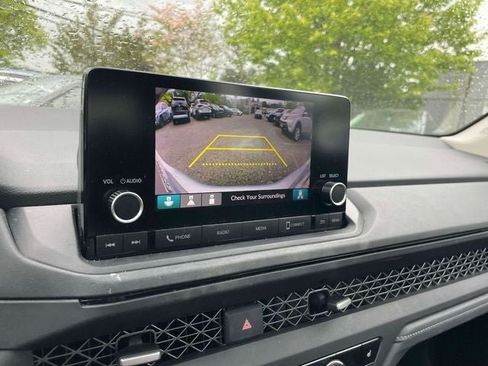 Used 2023 Honda Accord EX image 29