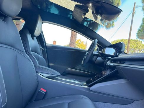 Used 2024 Lucid Air Touring AWD/4WD image 21