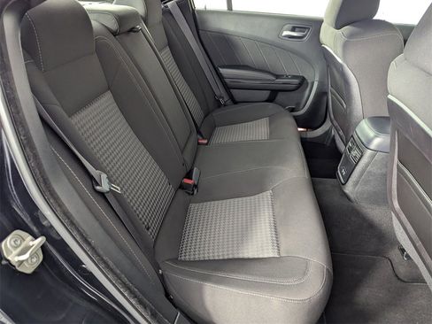 Used 2023 Dodge Charger R/T w/ Blacktop Package image 33