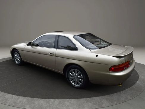 Used 1993 Lexus SC 400 Coupe image 16
