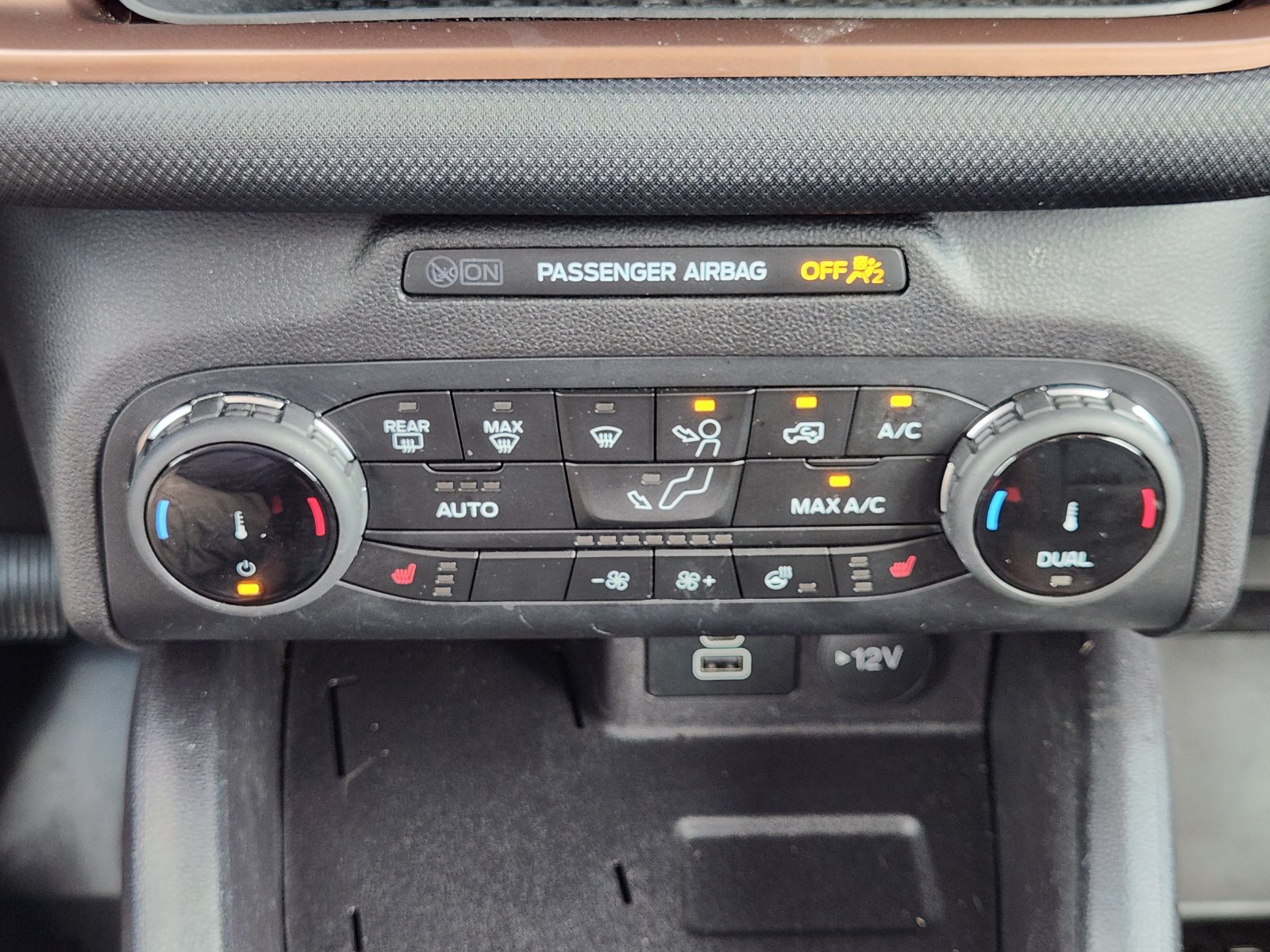 Used 2024 Ford Bronco Sport Outer Banks AWD/4WD image 21