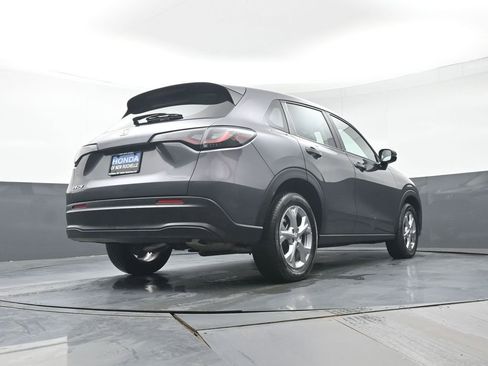 Certified 2024 Honda HR-V LX image 32