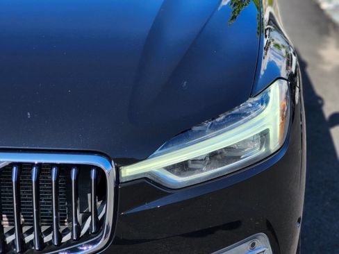 Used 2018 Volvo XC60 T6 Inscription w/ Convenience Package AWD/4WD image 10