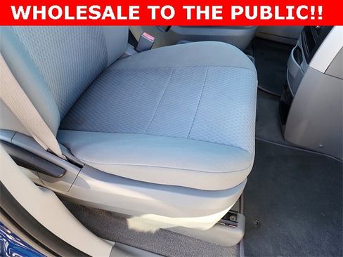 Used 2010 Dodge Grand Caravan SE w/ Climate Group image 22