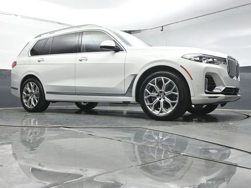 Used 2020 BMW X7 xDrive40i w/ Premium Package image 42