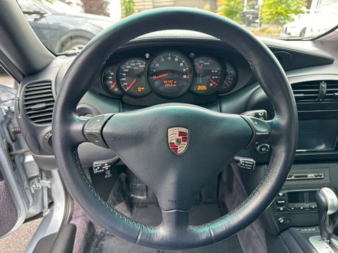 Used 2004 Porsche 911 Carrera 4S image 19