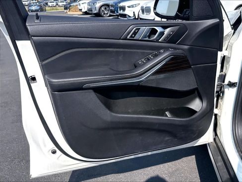 Used 2020 BMW X5 sDrive40i w/ Premium Package RWD image 20