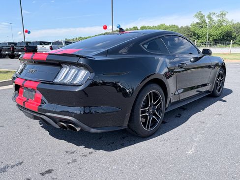Used 2021 Ford Mustang GT RWD image 5