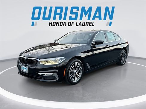 Used 2017 BMW 540i xDrive image 1