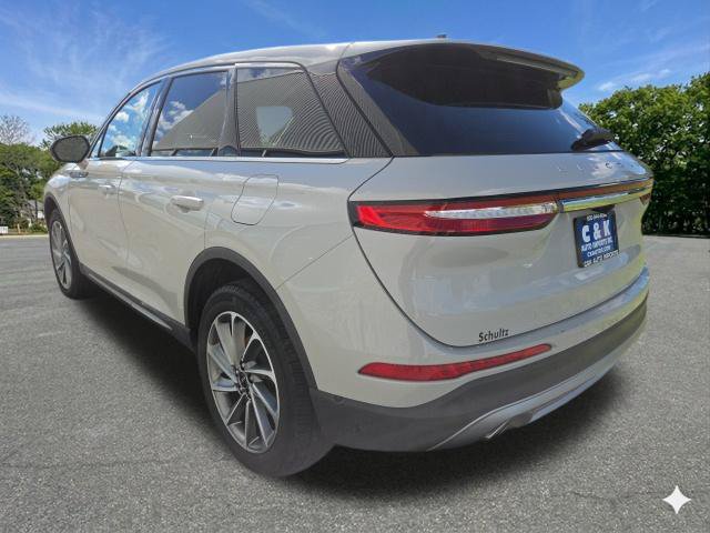 Used 2024 Lincoln Corsair AWD w/ Equipment Group 101A image 11