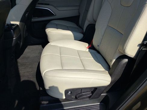 Used 2020 Kia Telluride EX w/ EX Premium Package FWD image 16