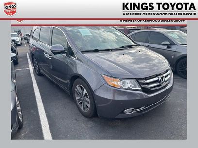 Used 2017 Honda Odyssey Touring