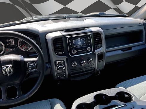 Used 2018 RAM 1500 Tradesman w/ Popular Equipment Group AWD/4WD image 6