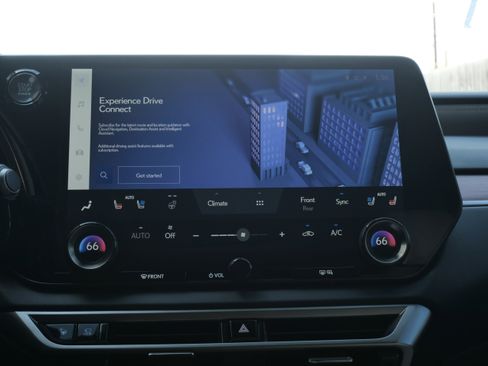 Used 2023 Lexus RX 350 w/ Luxury Package image 15