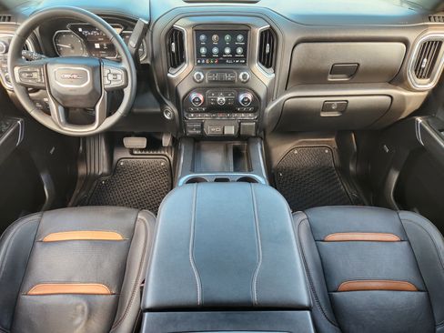 Used 2023 GMC Sierra 2500 AT4 w/ AT4 Premium Plus Package AWD/4WD image 27
