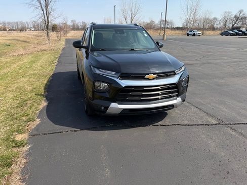 Used 2023 Chevrolet TrailBlazer LT w/ Convenience Package image 8