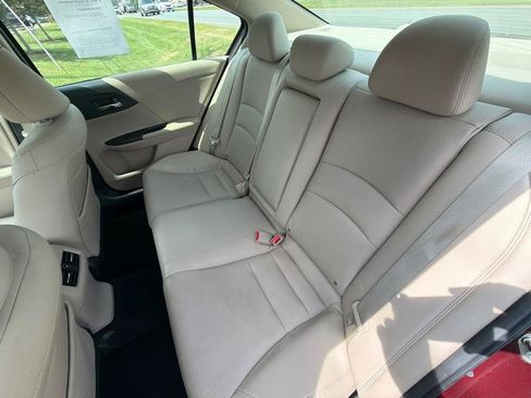 Used 2016 Honda Accord EX-L image 28