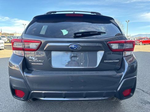 Used 2020 Subaru Crosstrek 2.0i Premium w/ Moonroof Package 2 image 4