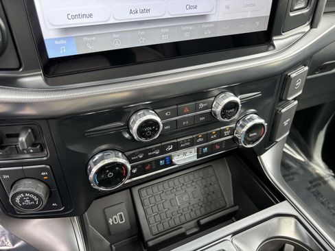 New 2025 Ford F150 Lariat w/ Equipment Group 502A High image 13